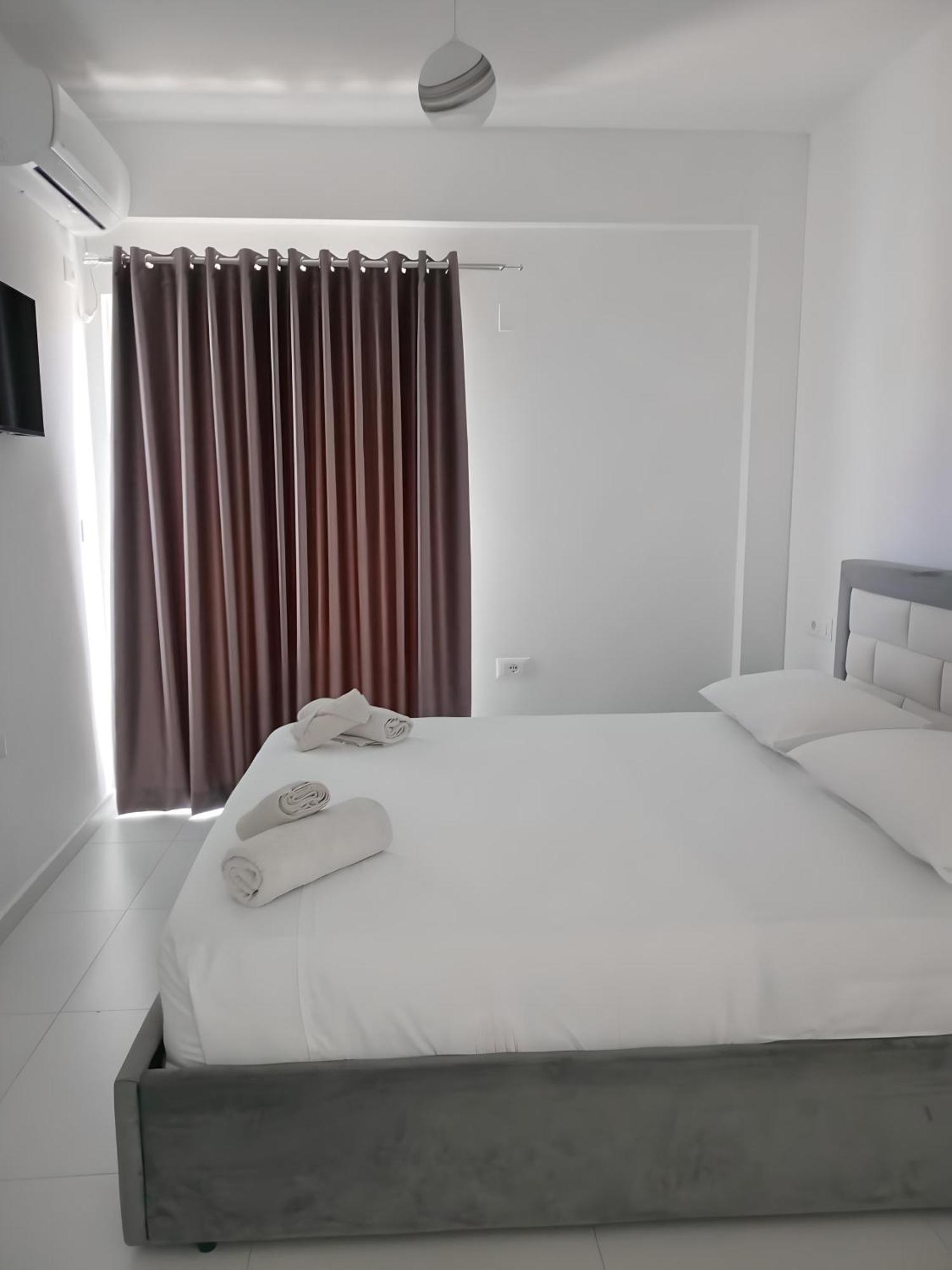 Ida Apartments Саранде Екстериор снимка